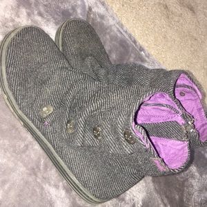 Grey striped booties.